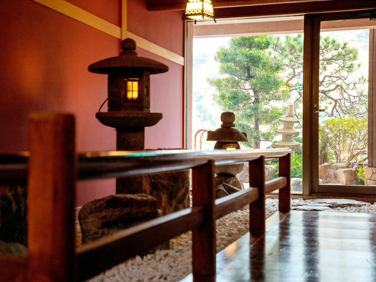 Hotel Wakamatsu Hakoneyugawara Esterno foto